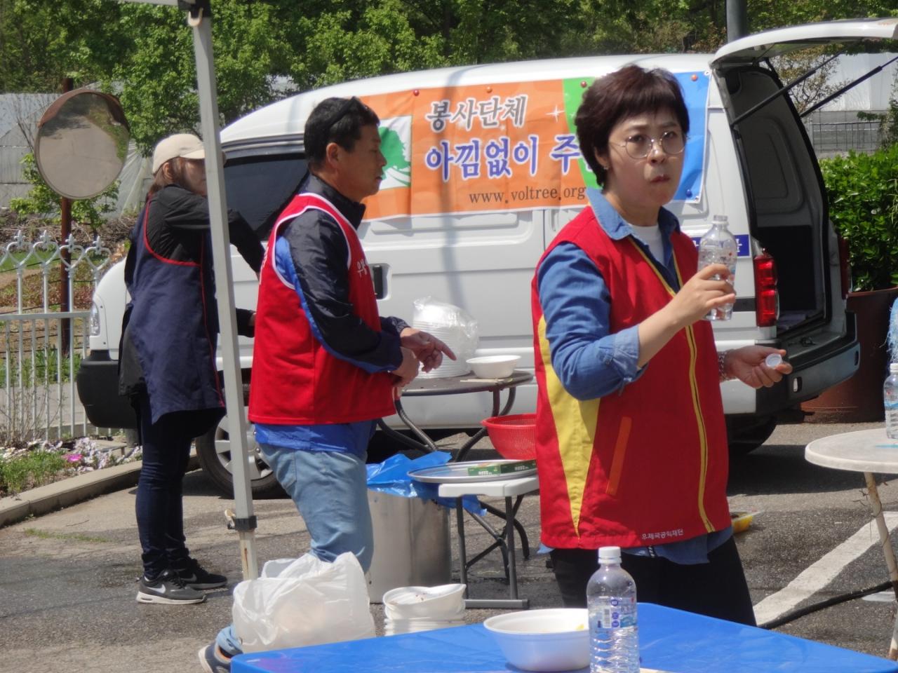 f_624Ud018svcbevlugh563b_c3pmx2.jpg